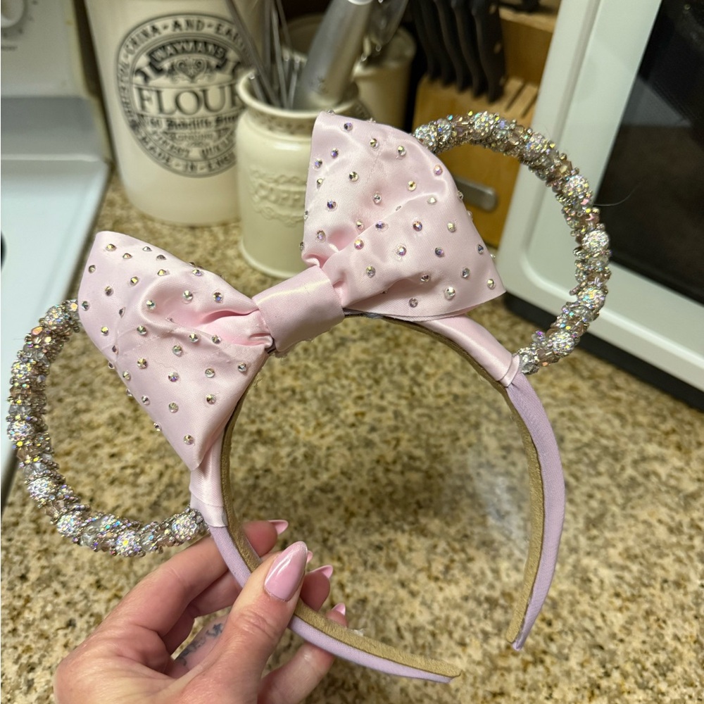Pink Sparkle Bow Hair Accessory